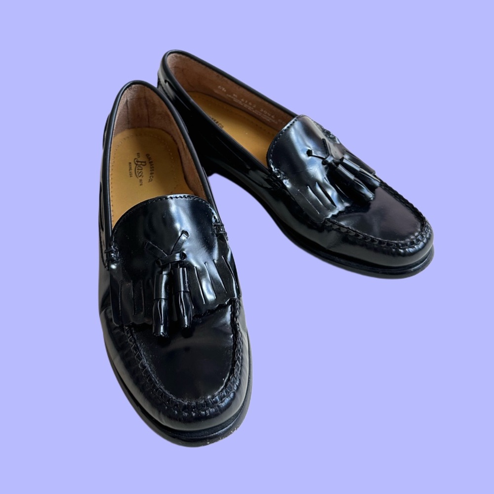 GH Bass Black Jaclyn Tassel Leather Loafers